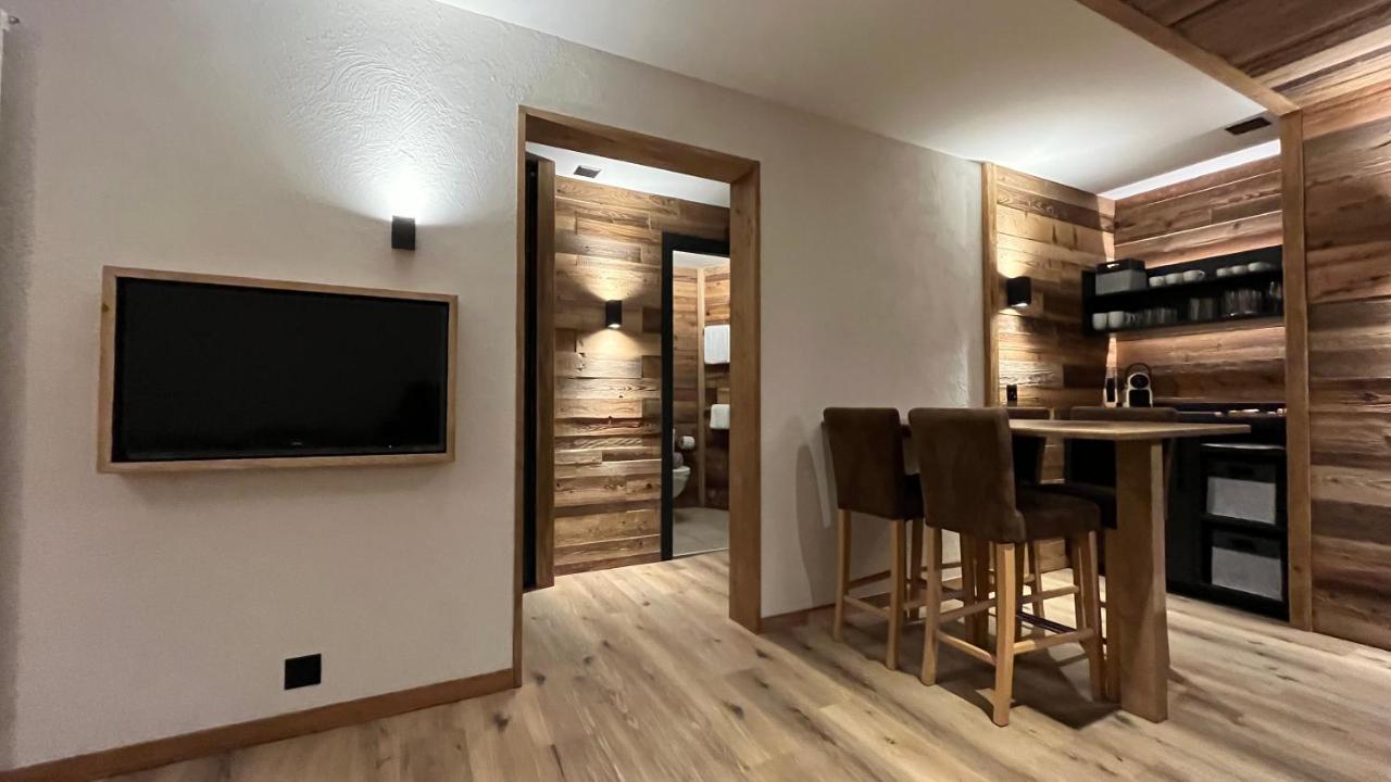 Les Cerfs - Appartement & Studio - Anzère Exterior foto